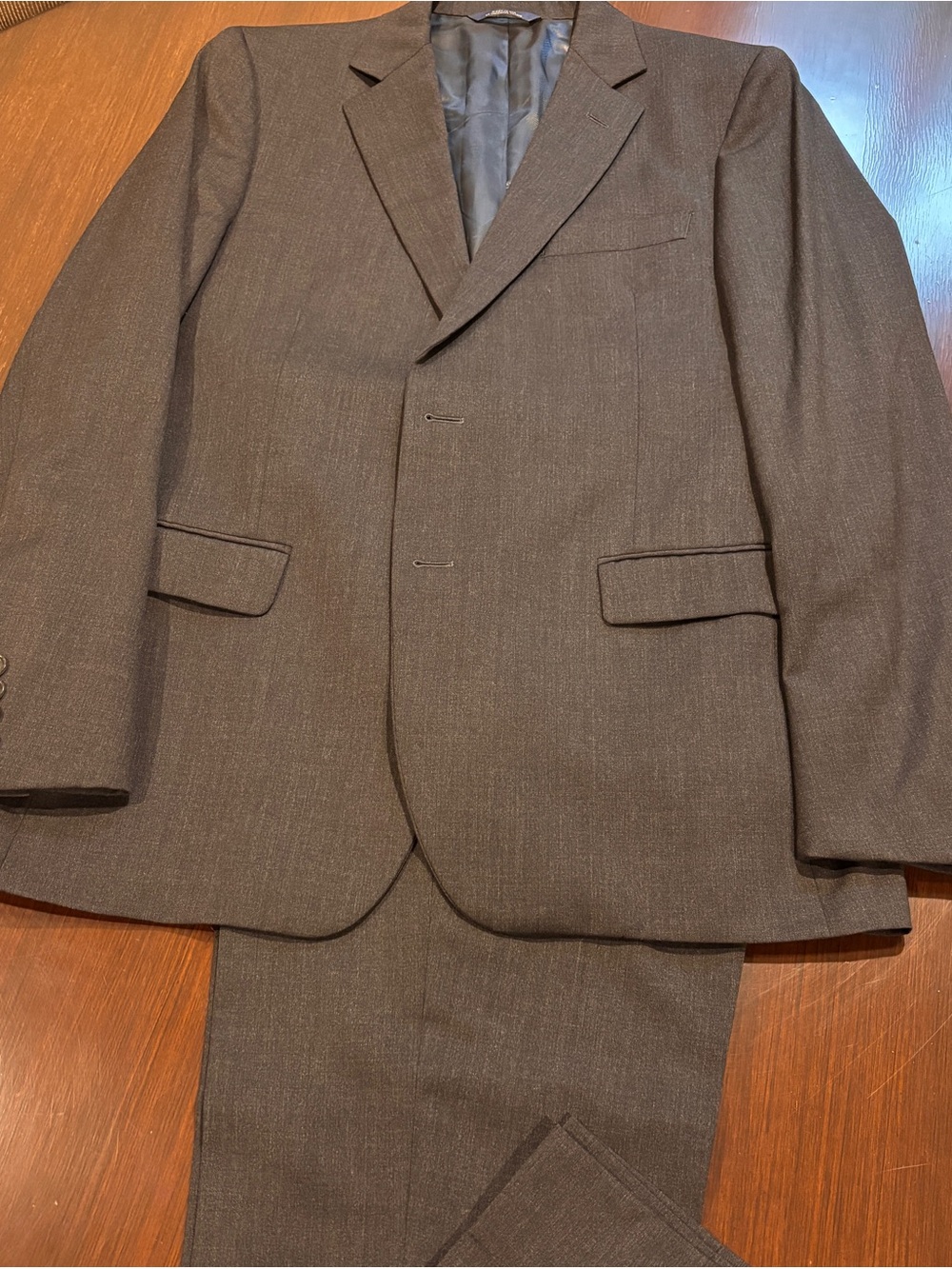Men's Brooks Brothers “Fitzgerald” 2 piece suit. NWOT 40R x 32W.